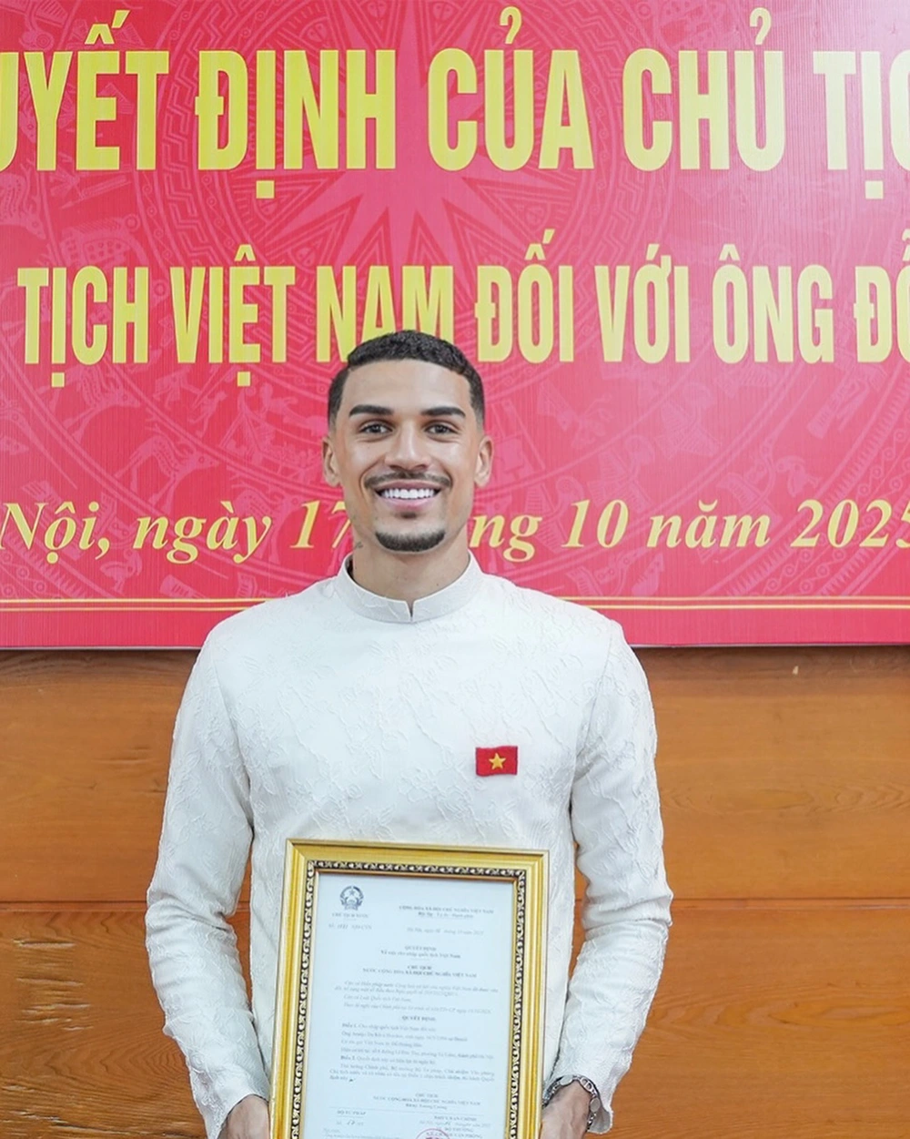 Tin nóng bóng đá Việt hôm nay 15/3: HLV Mai Đức Chung tiết lộ về người kế nhiệm; Đỗ Hoàng Hên bầu cử tại Hà Nội - Ảnh 2.