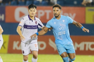 Xuân Son 'invisible', Nam Định coach reveals surprising reason