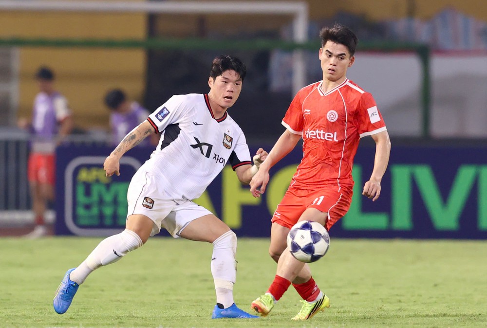 LPBank V-League 2026/27: Những nẻo đường ngược xuôi - Ảnh 1. LPBank V-League 2026/27: Những nẻo đường ngược xuôi - Ảnh 1.