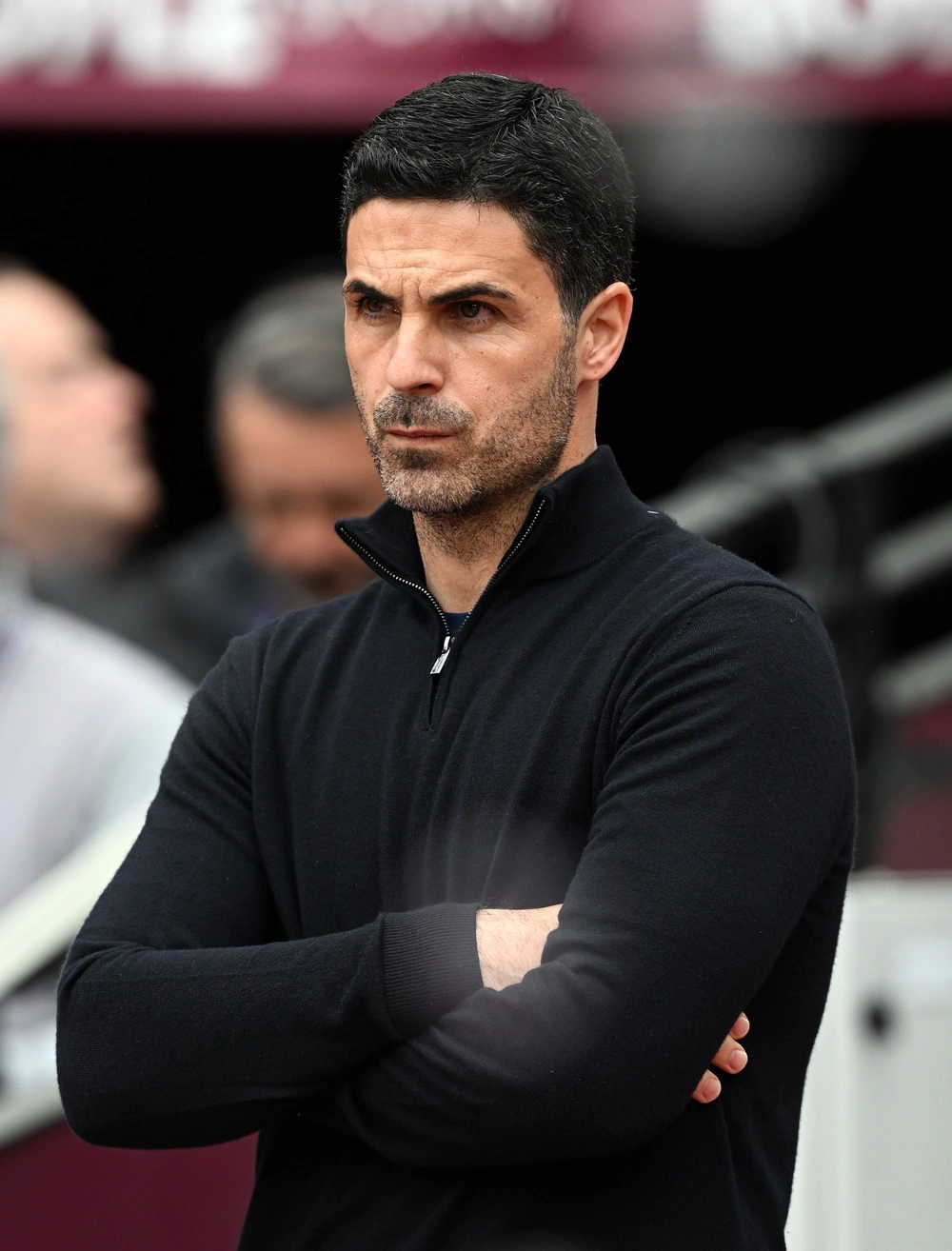 Arsenal thắng nghẹt thở Burnley, tiến sát chức vô địch Ngoại hạng Anh - Ảnh 2. Arsenal thắng nghẹt thở Burnley, tiến sát chức vô địch Ngoại hạng Anh - Ảnh 2.