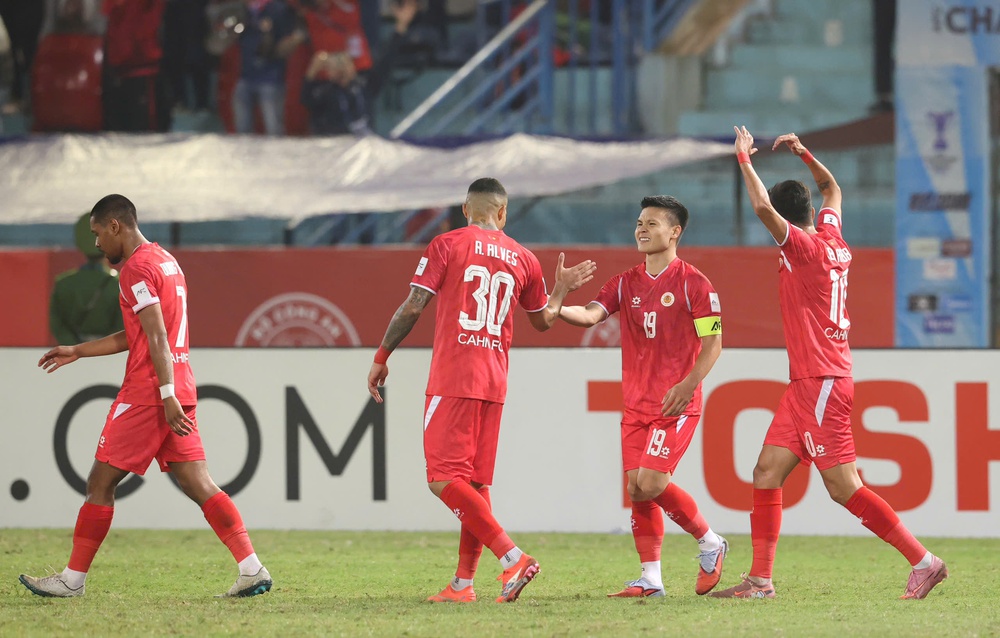 HLV Kim Sang Sik và tầm nhìn cho tuyển Việt Nam đến Asian Cup 2027 - Ảnh 2. HLV Kim Sang Sik và tầm nhìn cho tuyển Việt Nam đến Asian Cup 2027 - Ảnh 2.