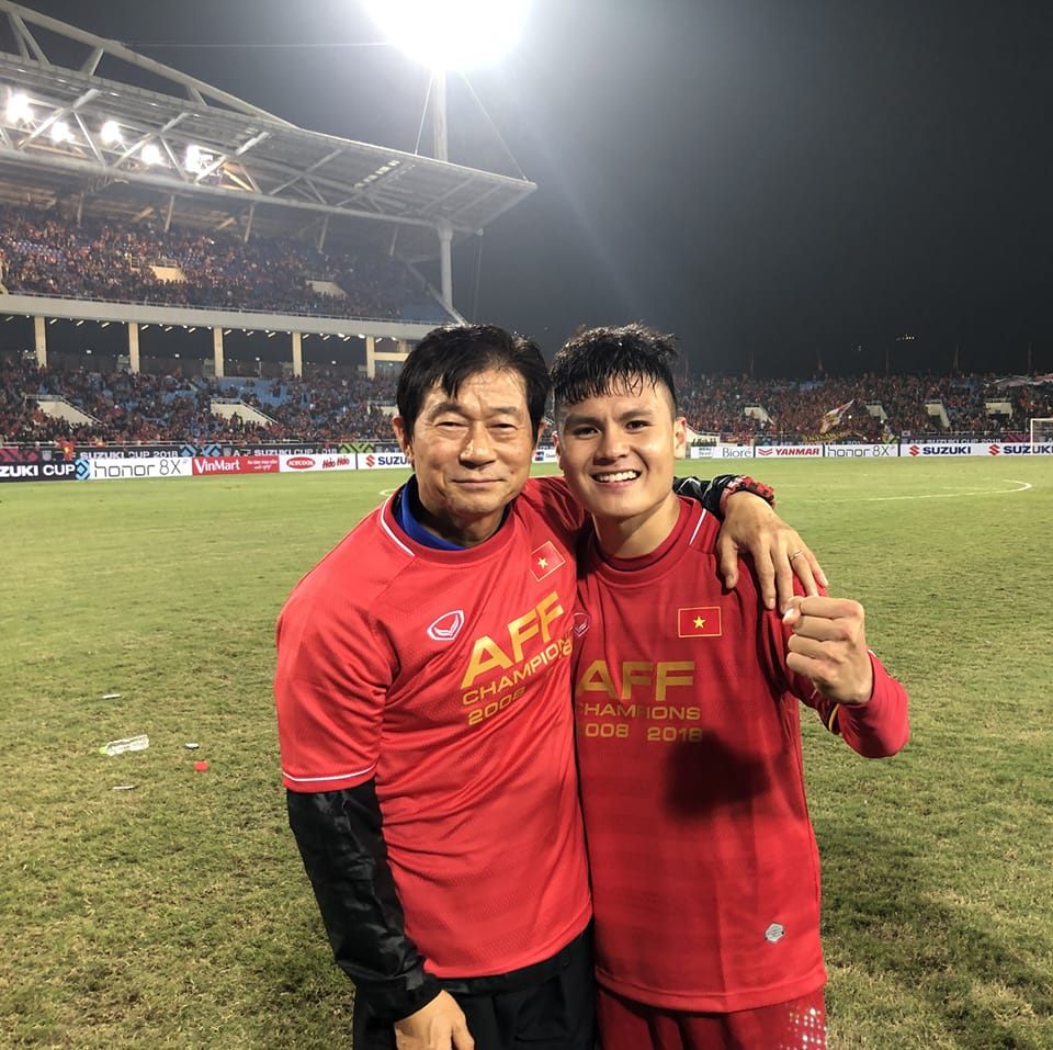 Trợ lý HLV Park Hang Seo tiếp quản 'ghế nóng' ở CLB Ninh Bình - Ảnh 1.