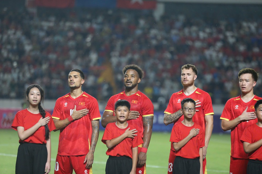 Truyền thông Indonesia lo ngại bộ ba nhập tịch của đội tuyển Việt Nam - Ảnh 1. Truyền thông Indonesia lo ngại bộ ba nhập tịch của đội tuyển Việt Nam - Ảnh 1.