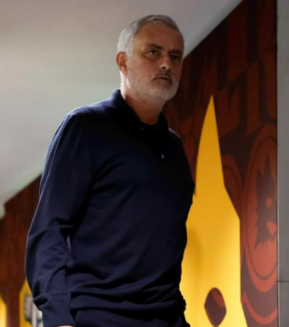 Mourinho từng biến El Clásico Real Madrid - Barcelona thành cuộc đối đầu không thể bỏ lỡ, và giờ ông muốn hơn thế - Ảnh 1.