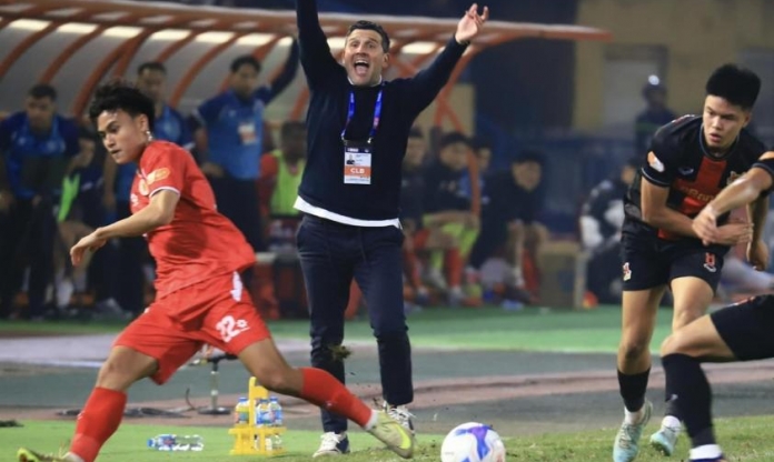 2 HLV châu Âu bị cấm chỉ đạo ở vòng 13 V-League