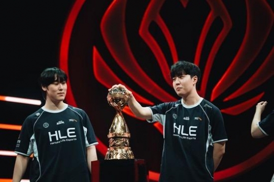 HLE reveals a ban/pick weakness after three consecutive losses