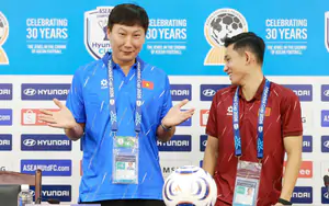 Today's football schedule 7/8: Live Vietnam vs Cambodia, Singapore vs Indonesia