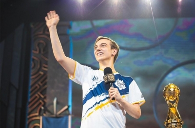 Caps' Hall of Legends Tristana skin has just been unveiled and is facing fierce backlash.