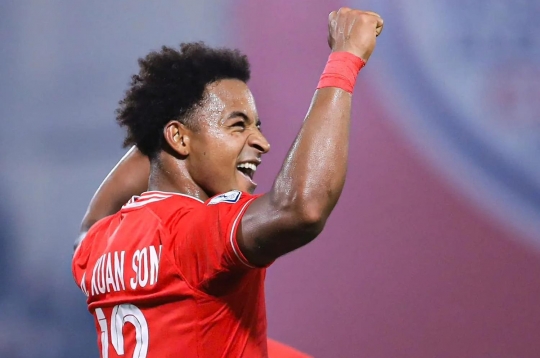 Hot football news at noon on June 27: Xuan Son receives a special honor