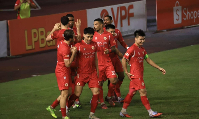 BXH vòng 9 V-League: CAHN áp sát ngôi đầu, cực nóng cuộc đua trụ hạng