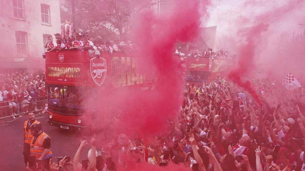 1 triệu người nhuộm đỏ London mừng Arsenal vô địch Ngoại hạng Anh - Ảnh 11.