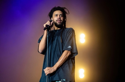 World-renowned rapper joins China's professional basketball league