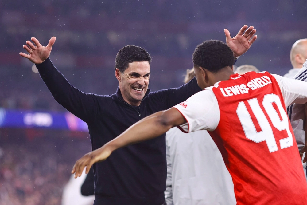 Arsenal hướng tới “cú đúp” lịch sử: Thành bại nhờ… trực giác của Arteta - Ảnh 1. Arsenal hướng tới “cú đúp” lịch sử: Thành bại nhờ… trực giác của Arteta - Ảnh 1.