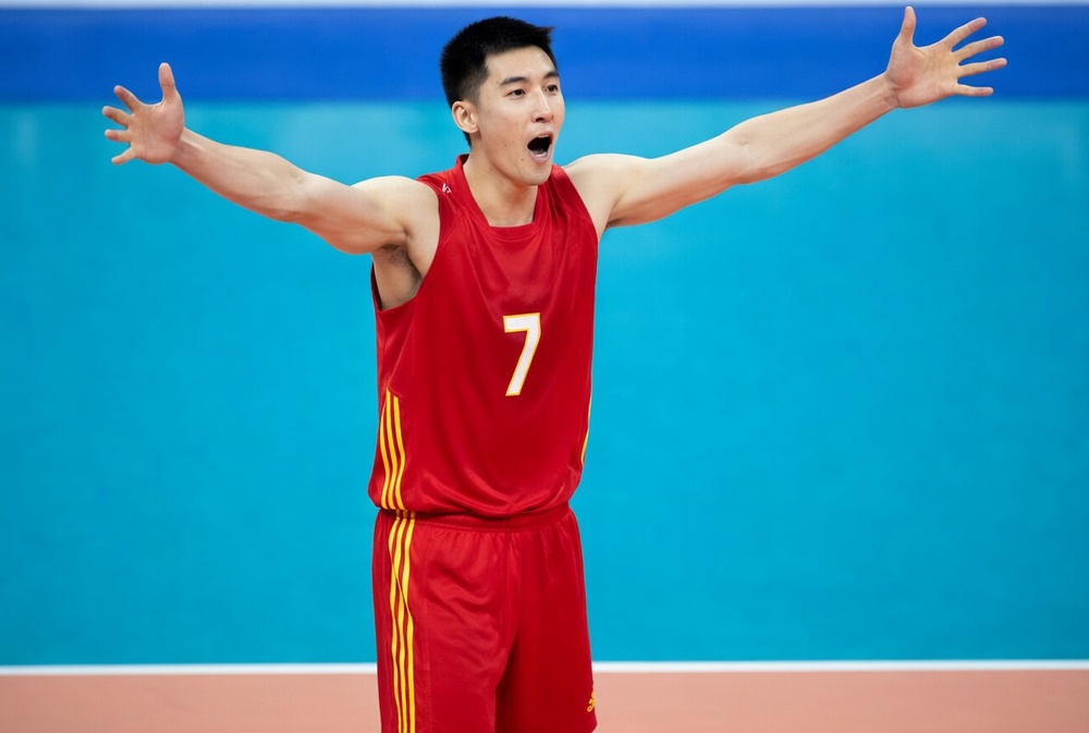 Chuyền hai kỳ cựu của đội tuyển bóng chuyền nam Trung Quốc, Yu Yaochen, đã chính thức tuyên bố giải nghệ ở tuổi 30, khép lại hơn hai thập kỷ gắn bó với thể thao đỉnh cao
