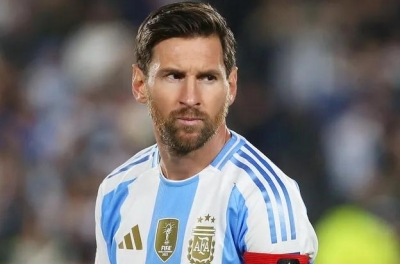 Messi's 'crazy' training load, World Cup 2026 heats up to its peak