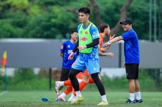 Trung Kiên speaks frankly about the competition with two overseas Vietnamese stars
