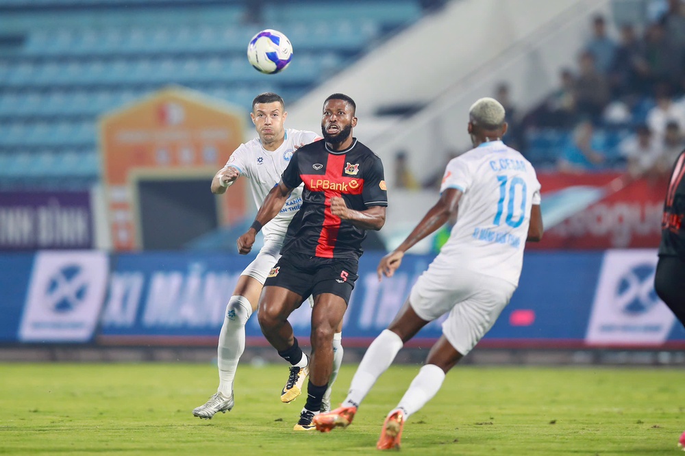 Đối thoại cuối tuần - Chuyên gia Đoàn Minh Xương: “Nhóm cuối phải nỗ lực vượt khó” - Ảnh 1.