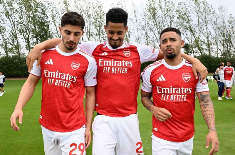 Surprise! An Arsenal star is compared to Ronaldo