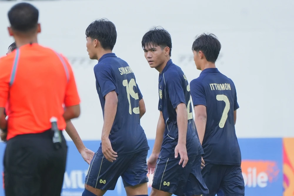 Thái Lan thắng đậm 9-0 ở trận ra quân giải U19 Đông Nam Á 2026 - Ảnh 1.