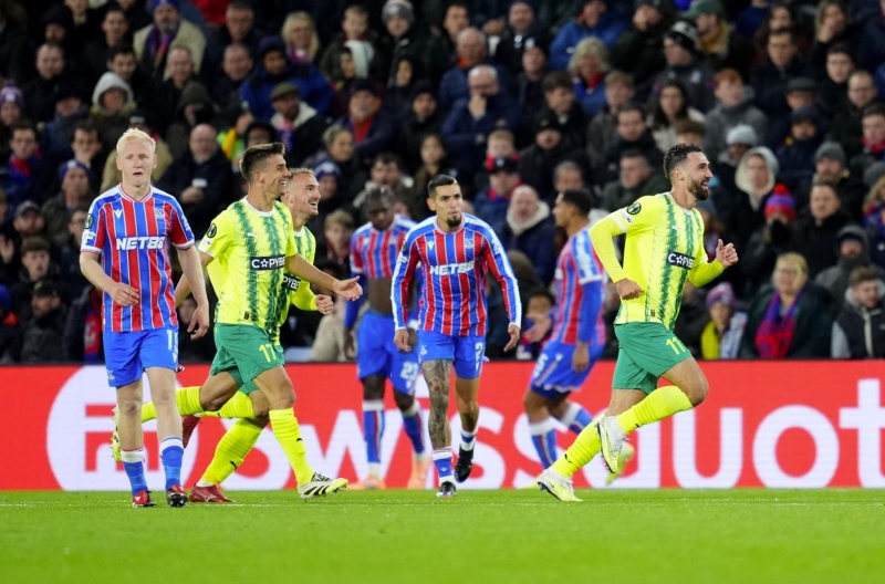 Today&#39;s UEFA Europa Conference League results on 24/10: Crystal Palace suffers a shocking defeat; Dzeko sets record as Fiorentina wins convincingly