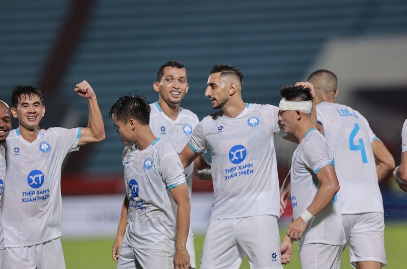 Cambodian fans collectively reacted to Svay Rieng&#39;s defeat against Nam Dinh