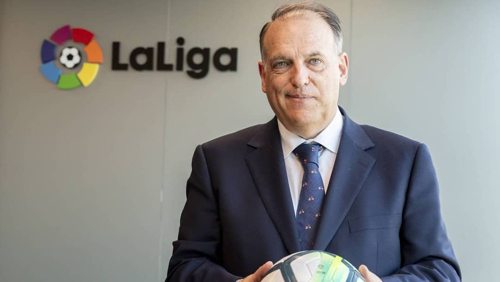 Real Madrid yêu cầu Chủ tịch La Liga từ chức - Ảnh 1. Real Madrid yêu cầu Chủ tịch La Liga từ chức - Ảnh 1.
