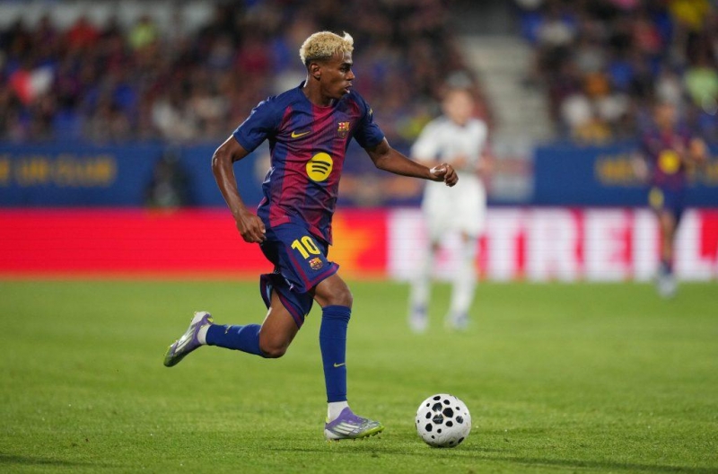 Barca receives bad news as Lamine Yamal suffers another injury