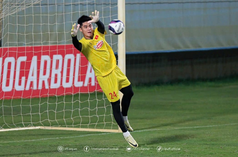 Is HAGL’s No.1 goalkeeper set to replace Đặng Văn Lâm in the Vietnam national team?