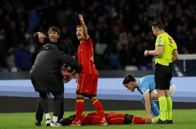 Serie A player collapses on pitch, coach Conte utterly shocked