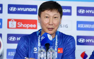 HIGHLIGHTS Indonesia 0-3 Vietnam: Kim Sang Sik's 'Magic', Vietnam National Team Secures ASEAN Cup 2026 Semifinal Berth