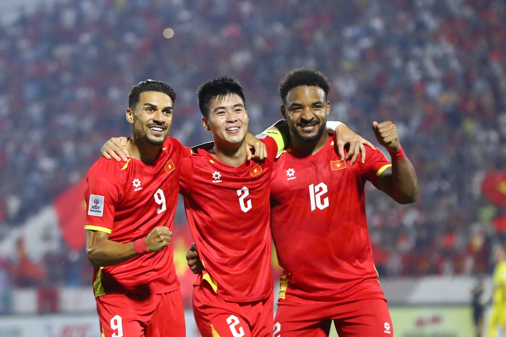FIFA ASEAN Cup có đội bóng mới, ĐT Việt Nam chung nhóm với Indonesia và Thái Lan? - Ảnh 1.