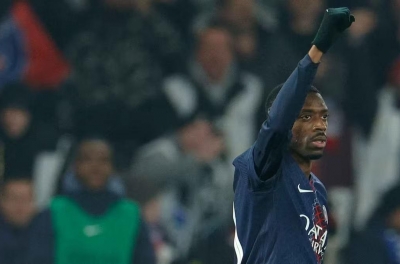 Demolishing Marseille, PSG reclaim top spot in the league