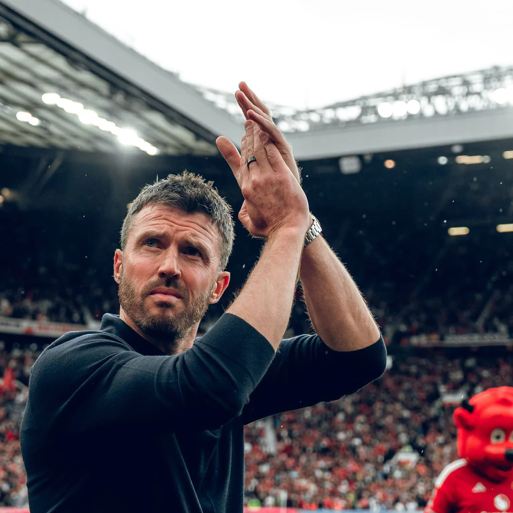 Michael Carrick lên tiếng về tương lai ở MU trước áp lực bị sa thải - Ảnh 2. Michael Carrick lên tiếng về tương lai ở MU trước áp lực bị sa thải - Ảnh 2.