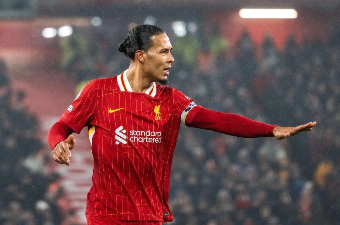 Van Dijk responds: 'Remember, Liverpool are still the champions'