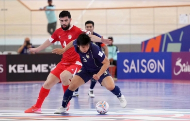 The star currently playing in Europe scores, as Thailand puts pressure on Vietnam's futsal team