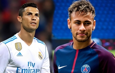 Neymar uses four words for Ronaldo: 'He is...'
