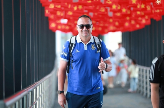 Former CAHN coach determined to break a 12-year curse and create a V.League miracle.