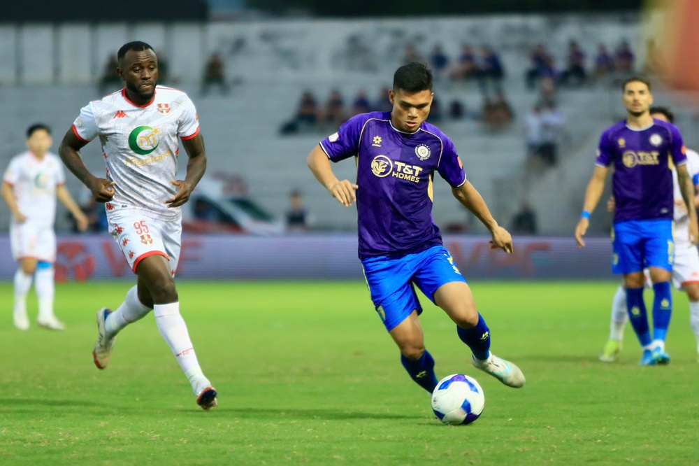 Tuyển thủ "tắt điện", Hải Phòng dập tắt giấc mơ vô địch của Hà Nội FC - Ảnh 2.