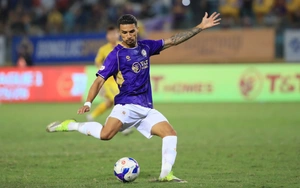 Hoàng Hên joins Xuân Son, Vietnam national team has a strong offensive lineup against Malaysia