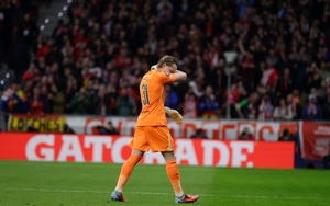 Goalkeeper substituted after just 17 minutes in Champions League quarter-finals due to consecutive errors