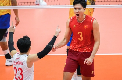 Ho Chi Minh City Police recruit Vietnam's top volleyball outside hitter