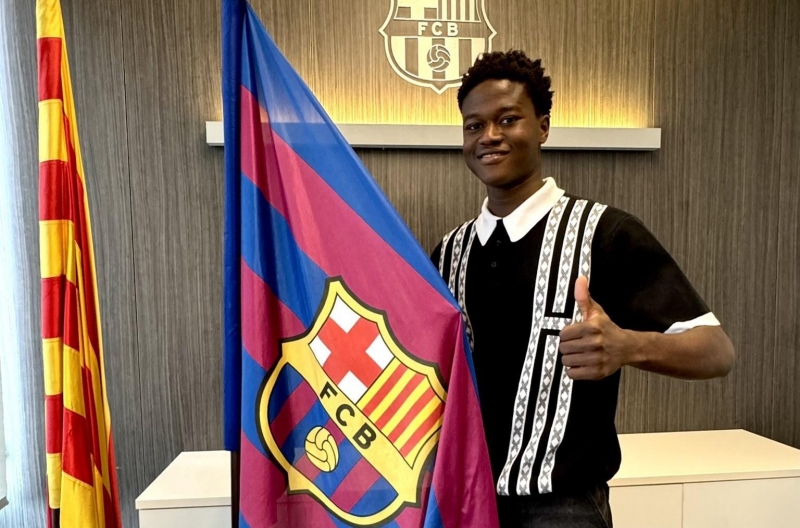 Barca calls up 16-year-old star to the first team due to personnel crisis