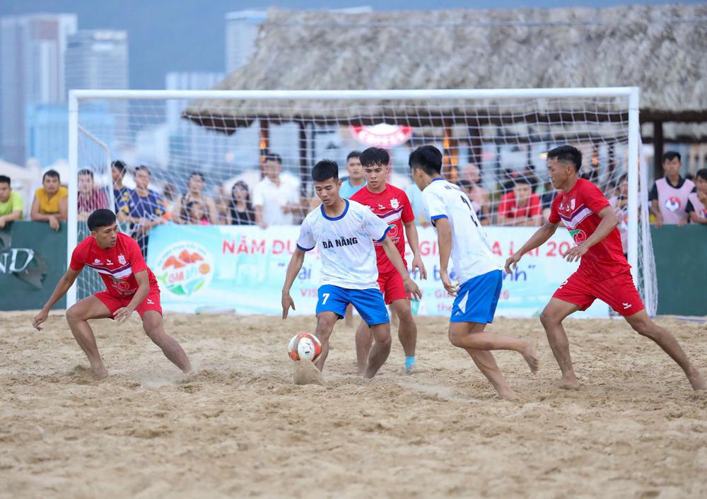 Tin nóng bóng đá Việt hôm nay 31/7: Đội tuyển Việt Nam gặp Singapore; Pedro Henrique chia tay Thể Công Viettel - Ảnh 3. Tin nóng bóng đá Việt hôm nay 31/7: Đội tuyển Việt Nam gặp Singapore; Pedro Henrique chia tay Thể Công Viettel - Ảnh 3.