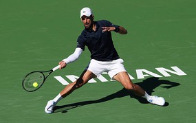 Djokovic advances to Indian Wells Masters Round 4 for the first time in 9 years, facing the defending champion.