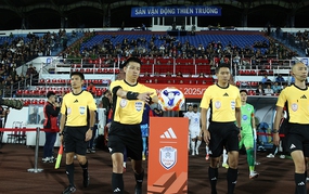 Fans believe Thien Truong Stadium will help the Vietnamese national team make a mark.