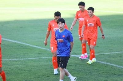 OFFICIAL: New South Korean Head Coach Joins Vietnam National Team