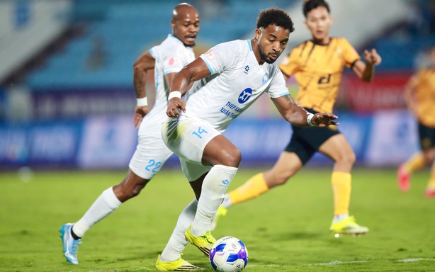 Question marks over Vietnam national team's attacking line