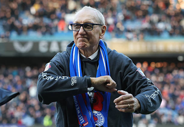 Terry Butcher thường chỉ cười trừ khi được gọi là người hùng. Với ông, danh xưng ấy nên dành cho những người như người con trai quá cố Chris Butcher.