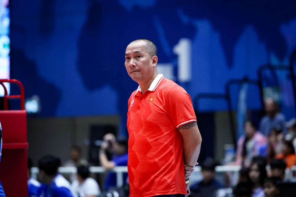 HLV Tuấn Kiệt đang cần những nhân tố mới ở vị trí phụ công của ĐT bóng chuyền nữ Việt Nam