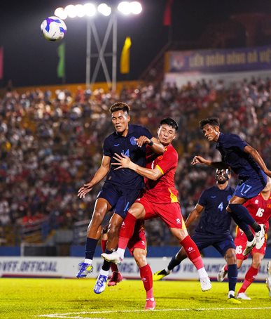 Đối thủ của đội tuyển Việt Nam tập huấn tại Nhật Bản trước Asean Cup - Ảnh 1.